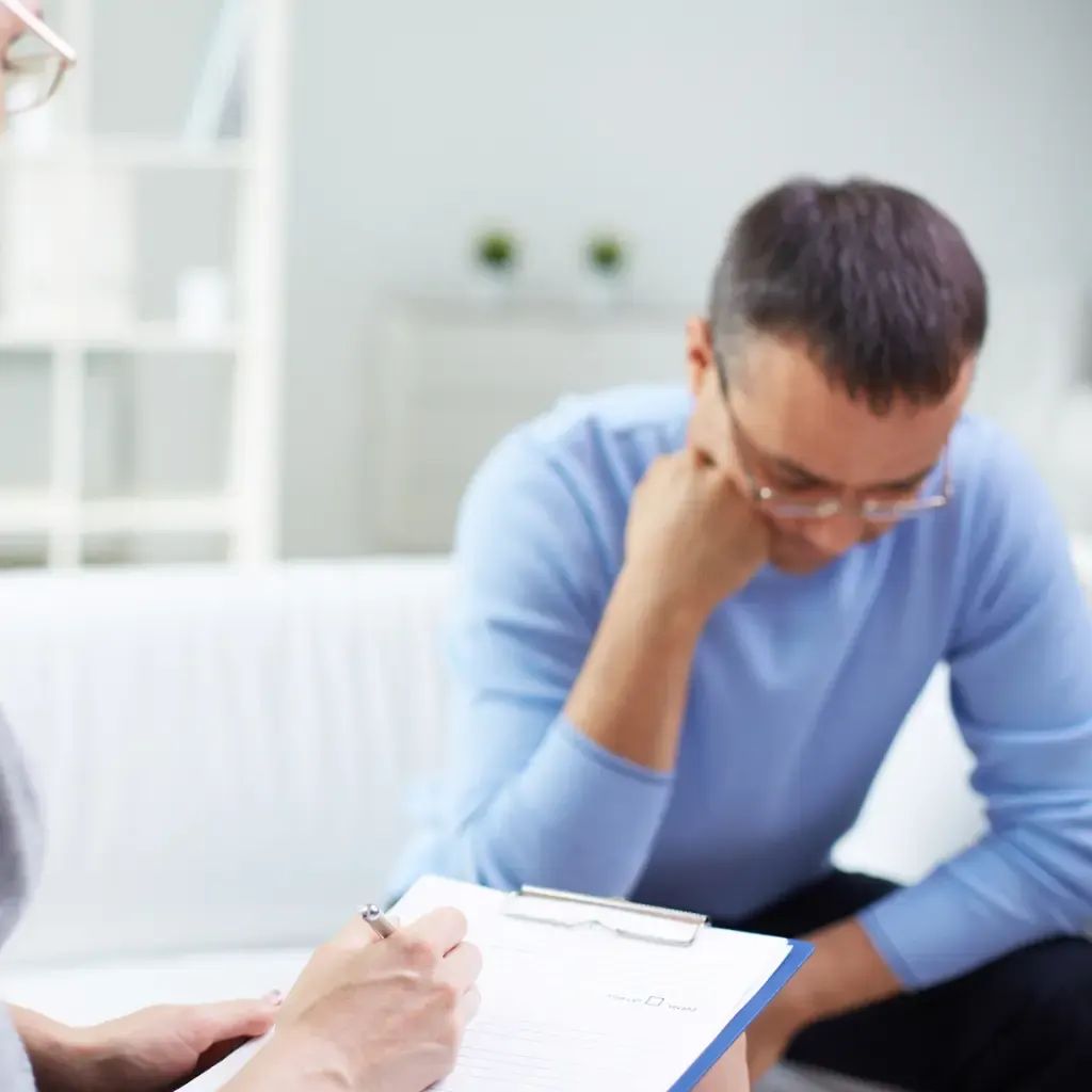 Sessão de psicoterapia individual no consultório